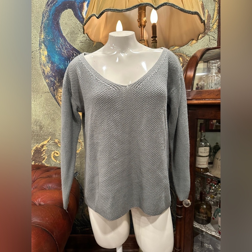 YOINS Gray V Neck Sweater Layered Neckline